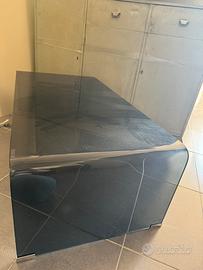 Tavolino in vetro
