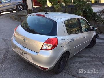 Ricambi Renault Clio R 2010 5P 1200cc B