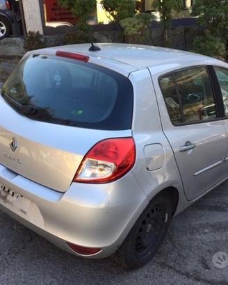 Ricambi Renault Clio R 2010 5P 1200cc B