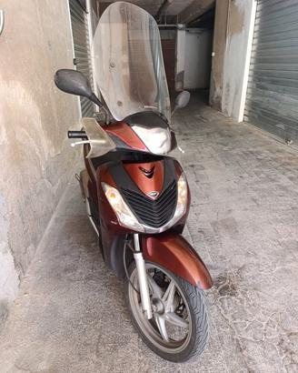 honda sh 150  anno 2009 con  antifurto