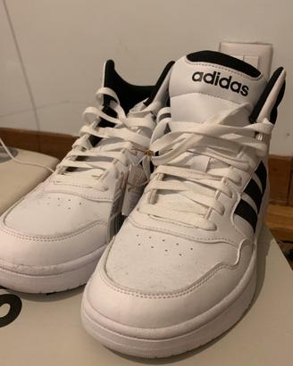 Scarpe adidas hoops 3.0 mid