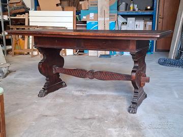 tavolo scrittoio  neorinascimentale