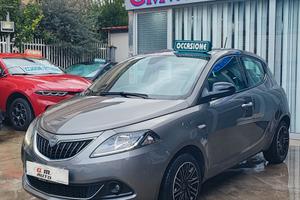 Lancia Ypsilon 1.0 5 porte Hybrid Gold 2023
