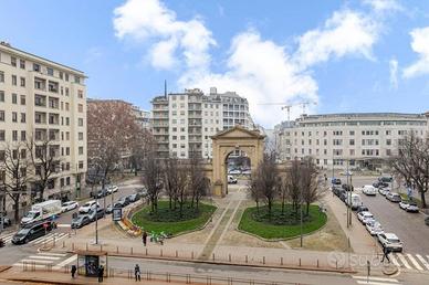 Appartamento di 130 m² con 4 locali a Milano