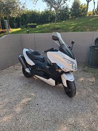 TMAX 500