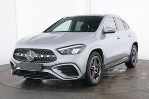 MERCEDES-BENZ GLA 180 Automatic AMG Line Advance