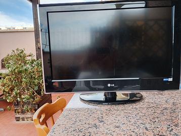 TV lcd LG 32 "