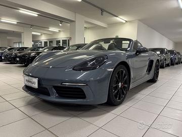 Porsche 718 2.0 Boxster