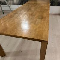 Tavolo di legno