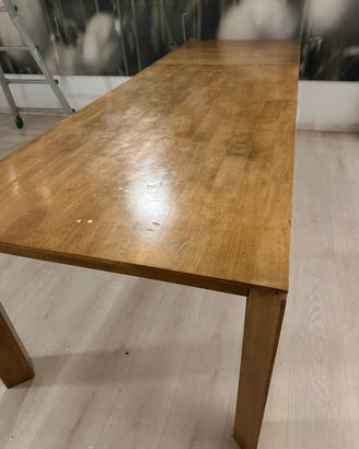 Tavolo di legno