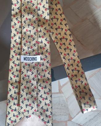 Cravatta MOSCHINO 
