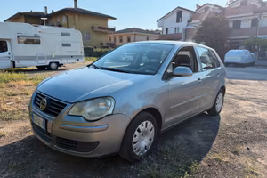 Volkswagen Polo 1.4 80CV Neopatentati