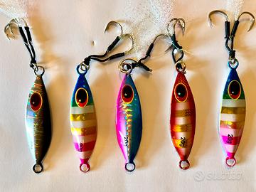 Serie di 5 metal jig da 20gr multicolore