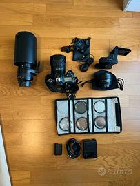 Nikon D7200 con 18-105mm+  35mm