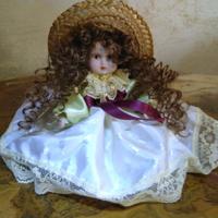 Bambola vintage da collezione