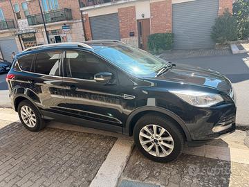Ford kuga 2.0 tdci 150 cv S&S 4 WD titanium