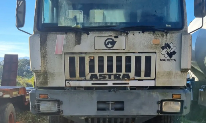 Astra 64 con Pompa marotta e Betoniera
