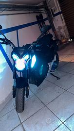 Moto elettrica z6