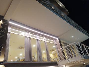 Camere GRANDI con bagno settimanali e mensili