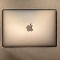 Apple MacBook