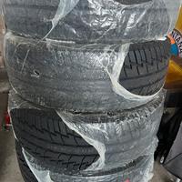 4 Pneumatici invernali  nuovi 265/60 R18