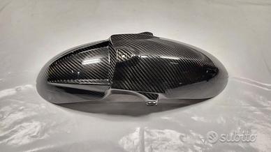 PARAFANGO ANTERIORE IN FIBRA DI CARBONIO PER BMW S