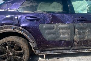 Auto per recupero pezzi