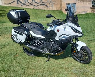 Honda NT1100