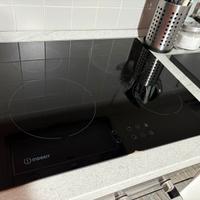 Piano cottura a induzione Indesit – 4 fuochi