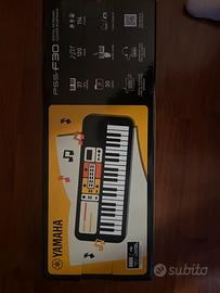 Tastiera yamaha pss f30