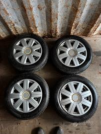Gomme quattro stagioni con cerchi in ferro R14