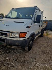 Iveco Daily ribaltabile trilaterale modello 35C11A