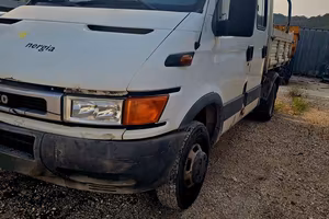 Iveco Daily ribaltabile trilaterale modello 35C11A
