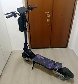 Monopattino elettrico OOTD T10 batteria 30Ah