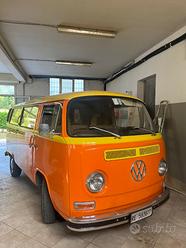 Pulmino anni 70 wolkswagen per cerimonie