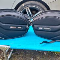 tmax borse laterali Givi