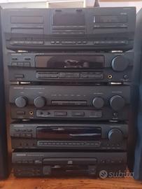 Impianto stereo a castello