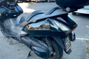 Honda Silver Wing 400  nero  Bauletto parabrezza