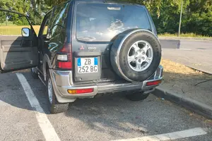 mitsubishi pajero v60  trattabile 