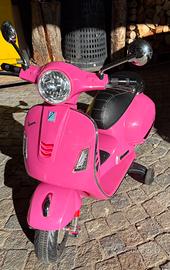 Moto giocattolo bambina
