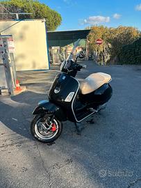 Vespa gts