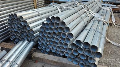 Pali, paletti  per recinzione zincati 