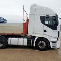 Camion Iveco stralis 500 euro 6