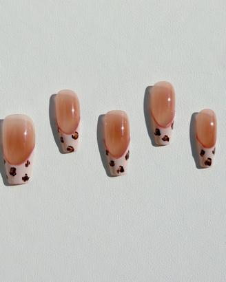 Creazione Artigianale Nail Art - Design Leopardato