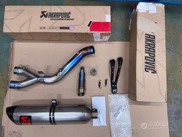 Terminale  Akrapovic Yamaha R1 2020 RN65
