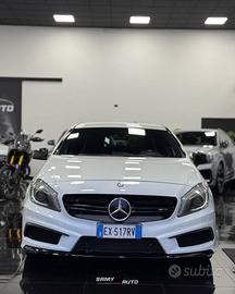 Mercedes-Benz A AMG 45 4matic 360cv auto E6