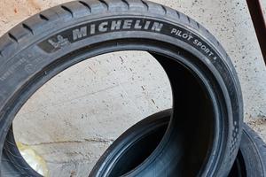 Michelin 245/40/18