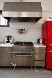 Cucina professionale MBM G4SF7 + cappa inox