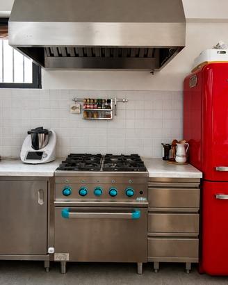 Cucina professionale MBM G4SF7 + cappa inox