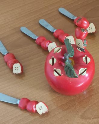 Set vintage di coltellini da colazione 